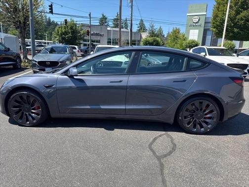 2023 Tesla Model 3 Performance