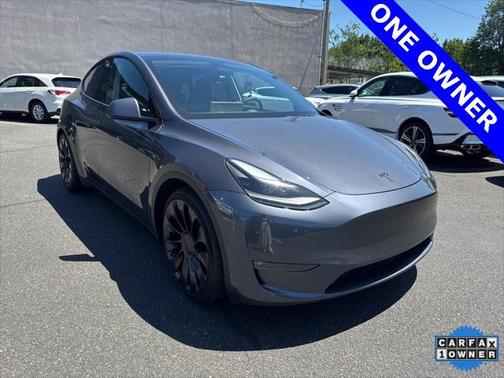 2022 Tesla Model Y Performance Dual Motor All-Wheel Drive