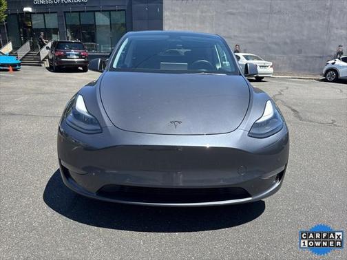2022 Tesla Model Y Performance Dual Motor All-Wheel Drive