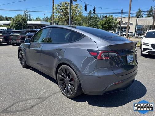 2022 Tesla Model Y Performance Dual Motor All-Wheel Drive
