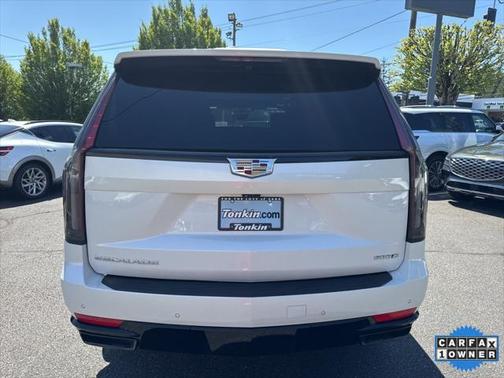 2023 Cadillac Escalade Sport Platinum