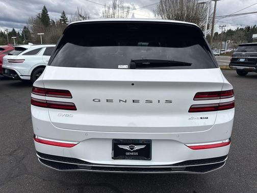 Uyuni White 2026 Genesis GV80 3.5T