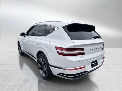 Uyuni White 2026 Genesis GV80 3.5T
