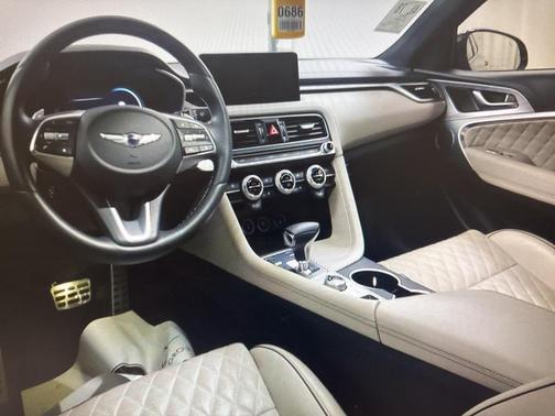 2023 Genesis G70 3.3T AWD