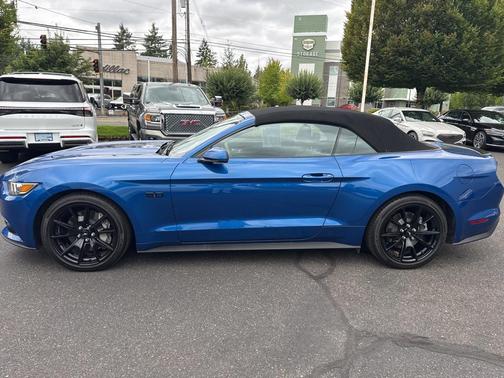 2017 Ford Mustang GT Premium