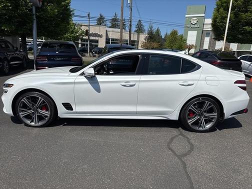 2025 Genesis G70 3.3T RWD Sport Advanced