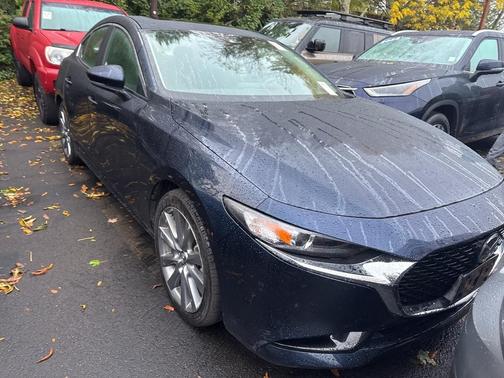 2025 Mazda Mazda3 FWD w/Preferred Package