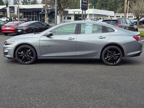 Mineral Gray Metallic 2024 Chevrolet Malibu 1LT