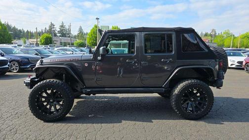 Granite Crystal Metallic Clearcoat 2017 Jeep Wrangler Unlimited Rubicon