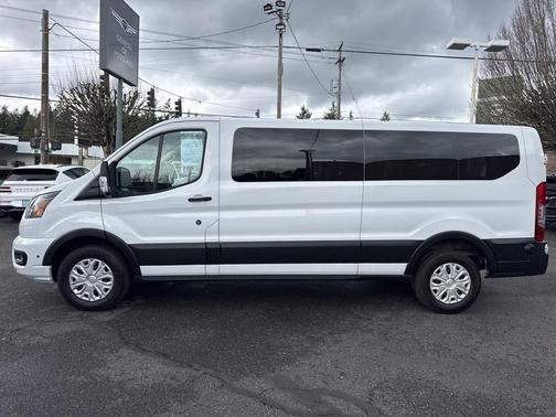 2024 Ford Transit-350 XLT