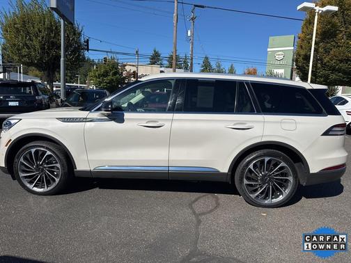 2023 Lincoln Aviator Reserve AWD