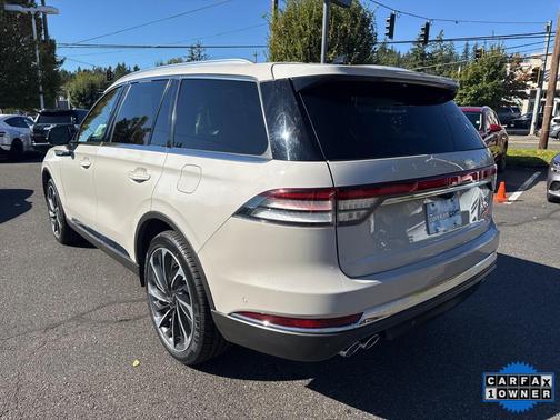 2023 Lincoln Aviator Reserve AWD
