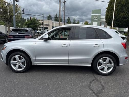 2011 Audi Q5 Premium Plus
