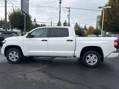 2020 Toyota Tundra SR5