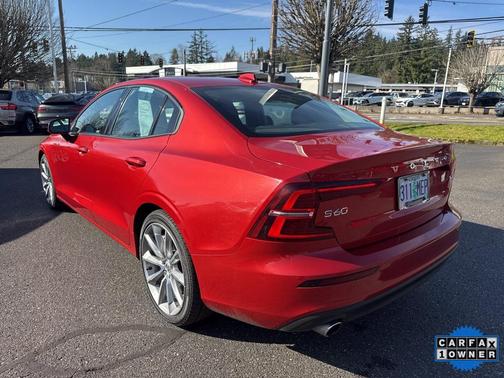 2019 Volvo S60 T6 Momentum