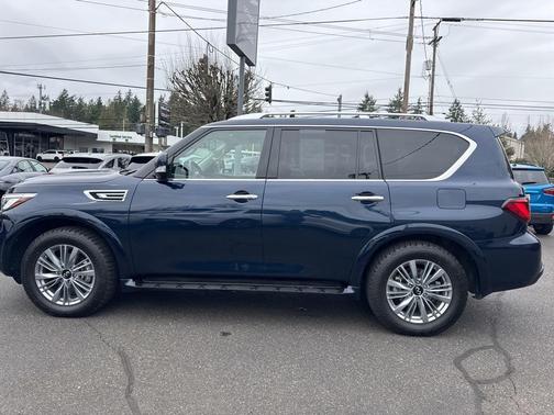 2024 INFINITI QX80 Luxe