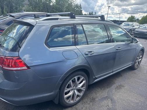 2018 Volkswagen Golf Alltrack TSI SEL