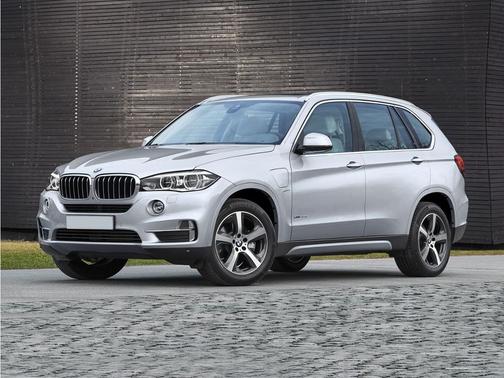 White Metallic 2018 BMW X5 eDrive xDrive40e