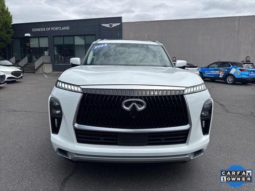 2025 INFINITI QX80 SENSORY AWD