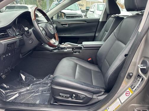 2018 Lexus ES 350 Base