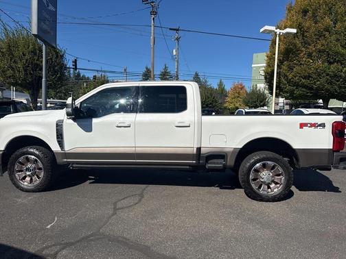 2023 Ford F-350 King Ranch
