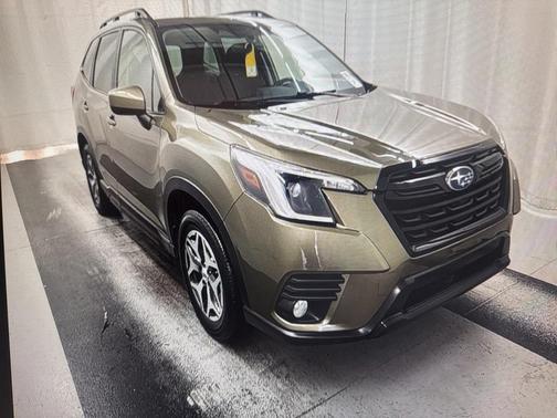 2022 Subaru Forester Premium
