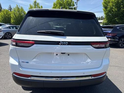 2023 Jeep Grand Cherokee 4xe Base