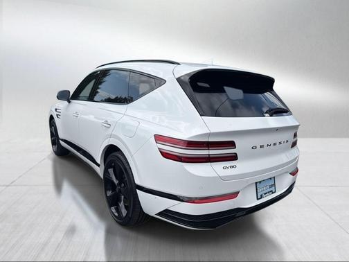 Uyuni White 2026 Genesis GV80 3.5T
