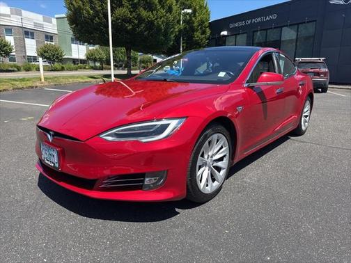 2016 Tesla Model S 90D