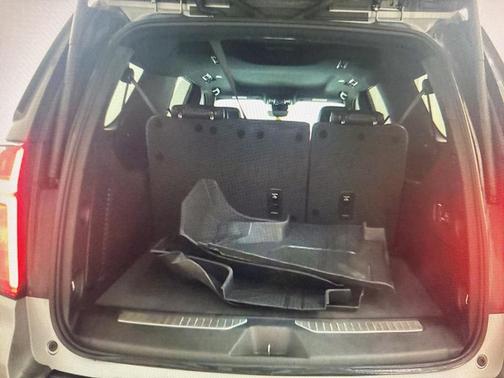 2024 Chevrolet Suburban 4WD High Country