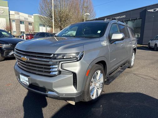 2024 Chevrolet Suburban 4WD High Country