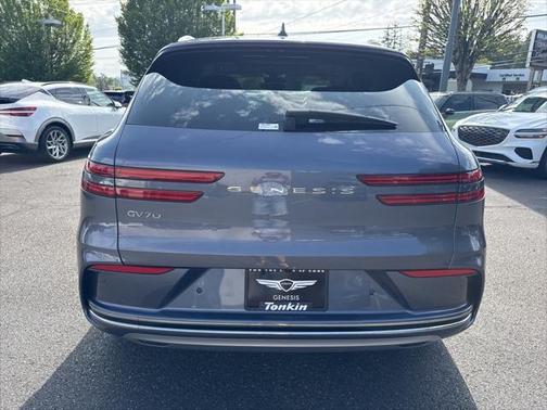 2026 Genesis Electrified GV70 Standard