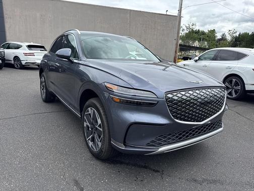 2026 Genesis Electrified GV70 Standard