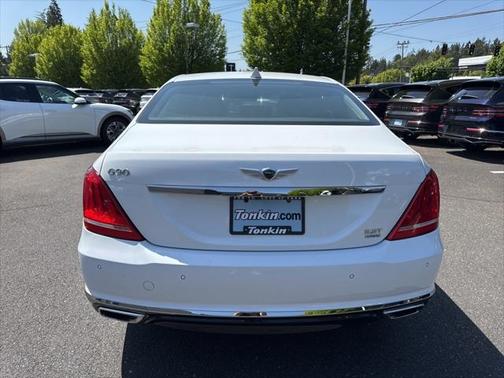 2019 Genesis G90 Premium