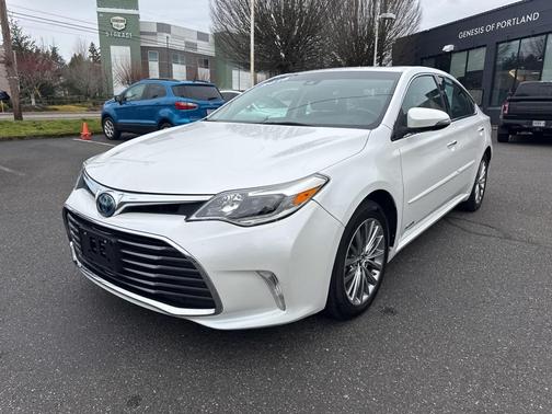 2016 Toyota Avalon Hybrid 