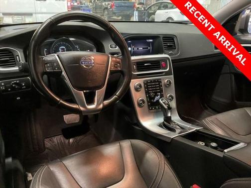 2018 Volvo V60 T5 Dynamic