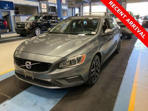 2018 Volvo V60 T5 Dynamic