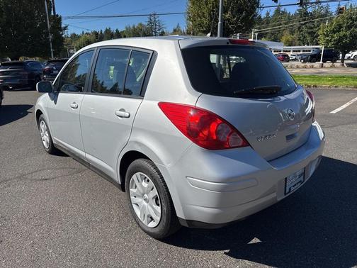 2012 Nissan Versa 1.8 S