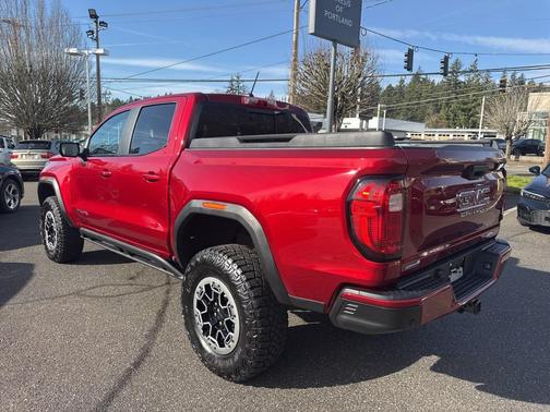 2023 GMC Canyon AT4X