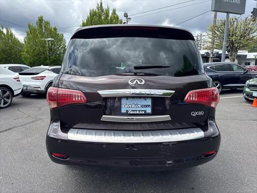 2016 INFINITI QX80 Base