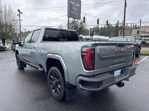 Sterling Metallic 2024 GMC Sierra 3500 AT4