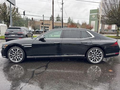 Maui Black 2024 Genesis G90 3.5T e-SC AWD