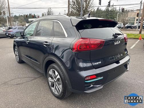 2022 Kia Niro EV EX Premium