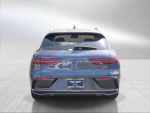Ceres Blue 2026 Genesis GV70 2.5T Select