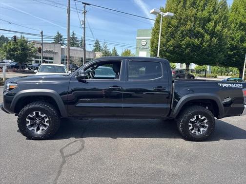 2022 Toyota Tacoma TRD Off Road