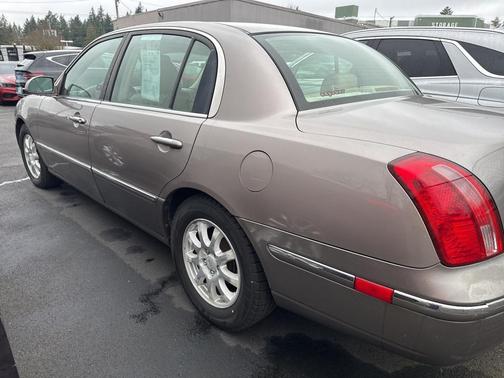 2008 Kia Amanti Base