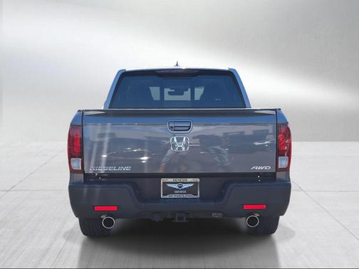 Gray 2023 Honda Ridgeline RTL