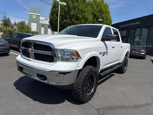 2022 RAM 1500 Classic SLT
