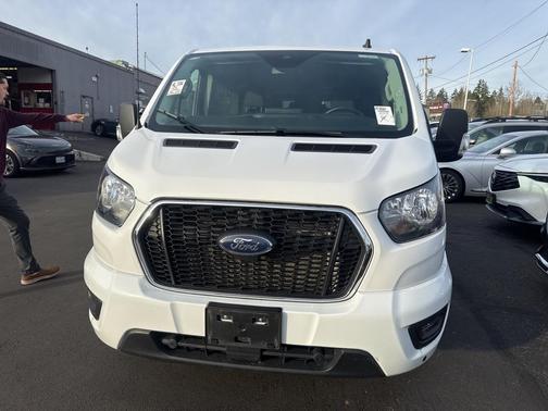 2024 Ford Transit-350 XLT