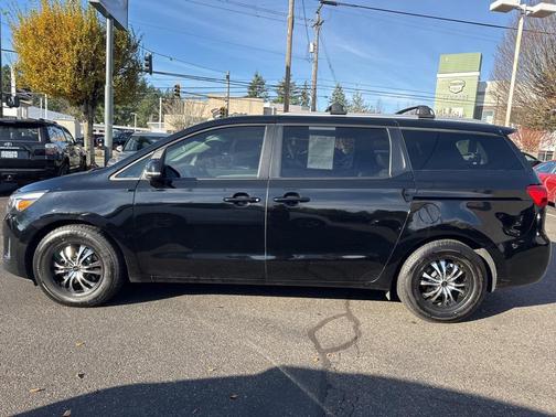 2018 Kia Sedona LX